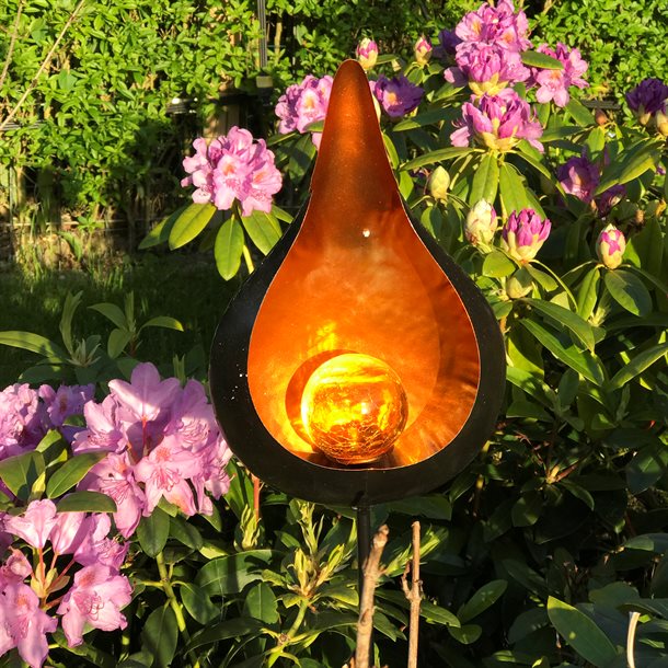 Dekorativ skulpturel solcellelampe - "Dråben" GL1003EZ